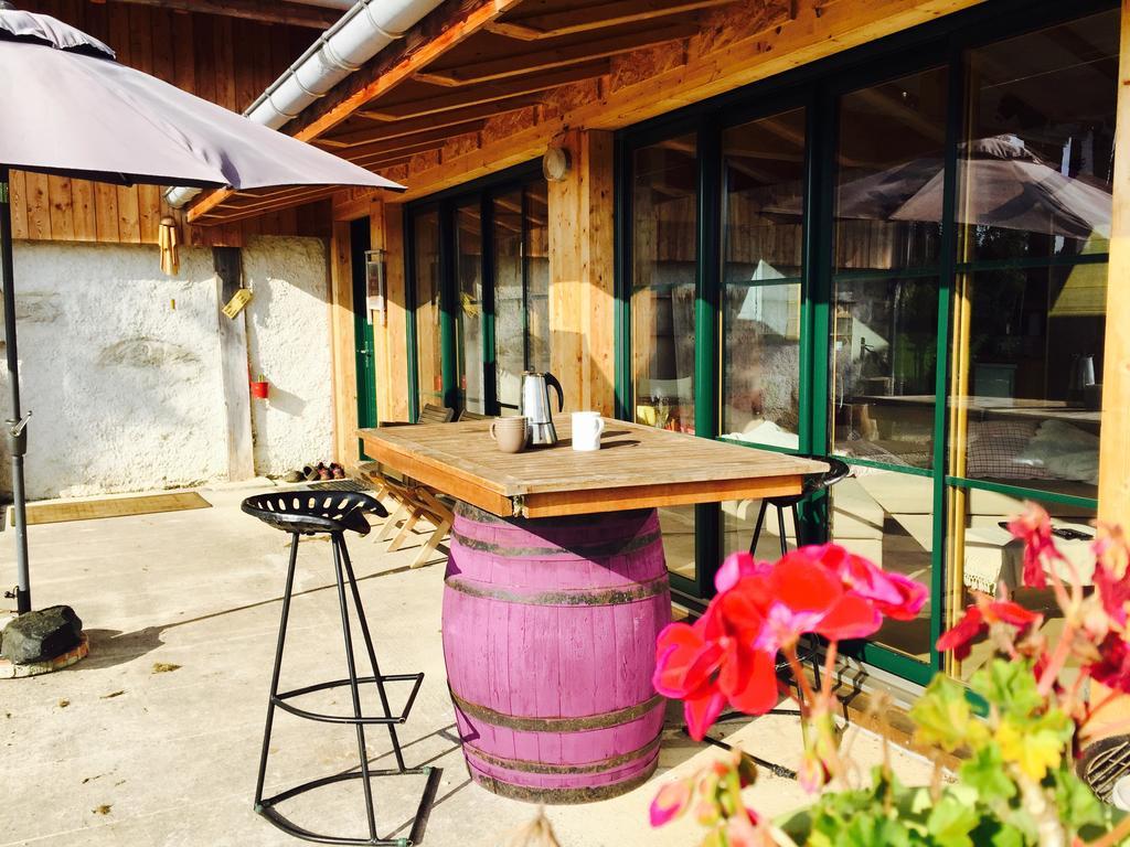 Gite Les Cigognes Orchamps-Vennes 객실 사진